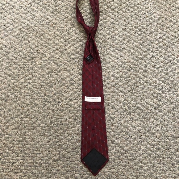 Perry Ellis Tie - Picture 2 of 3